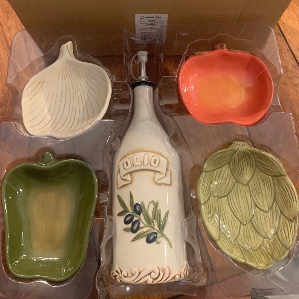 NEVER USED Olive Oil Kit!